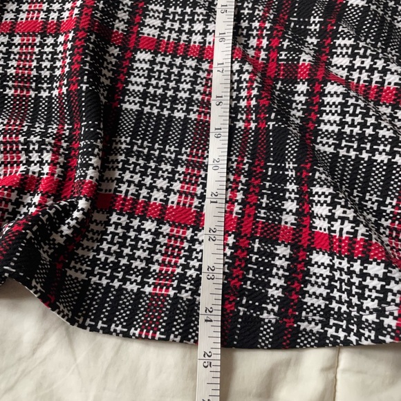 Bobeau Plaid Flared Pencil Skirt - Picture 5 of 10